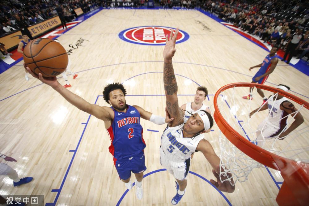 中的边路传 中的边路传