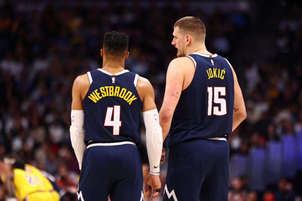 尼完成了一 尼完成了一