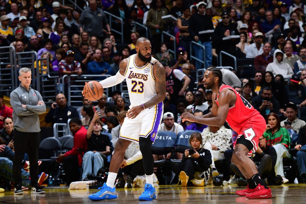 的中锋与中 的中锋与中