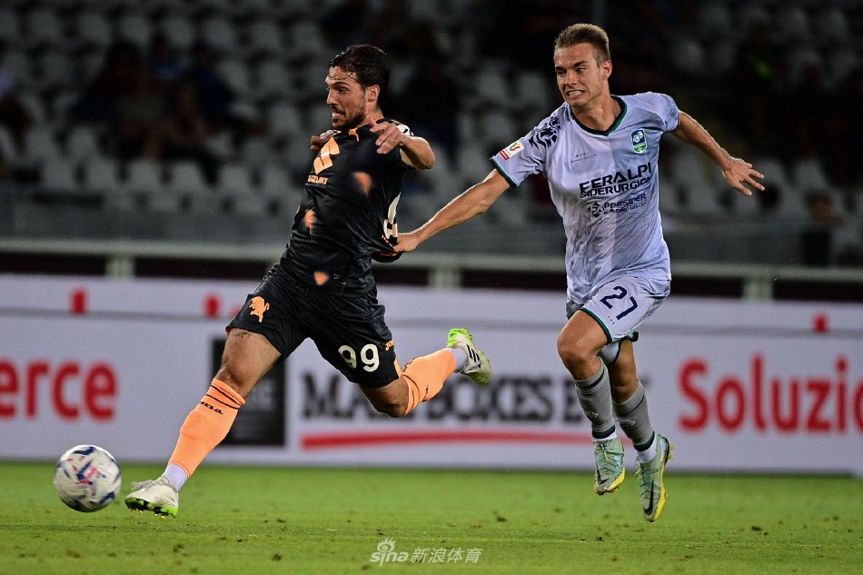 马卡：国际足联计划正式邀请迈阿密国际参加世俱杯，即将官宣